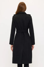 CLAWC0025: The Cascade Coat