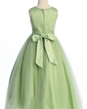 Lisbeth Dress
